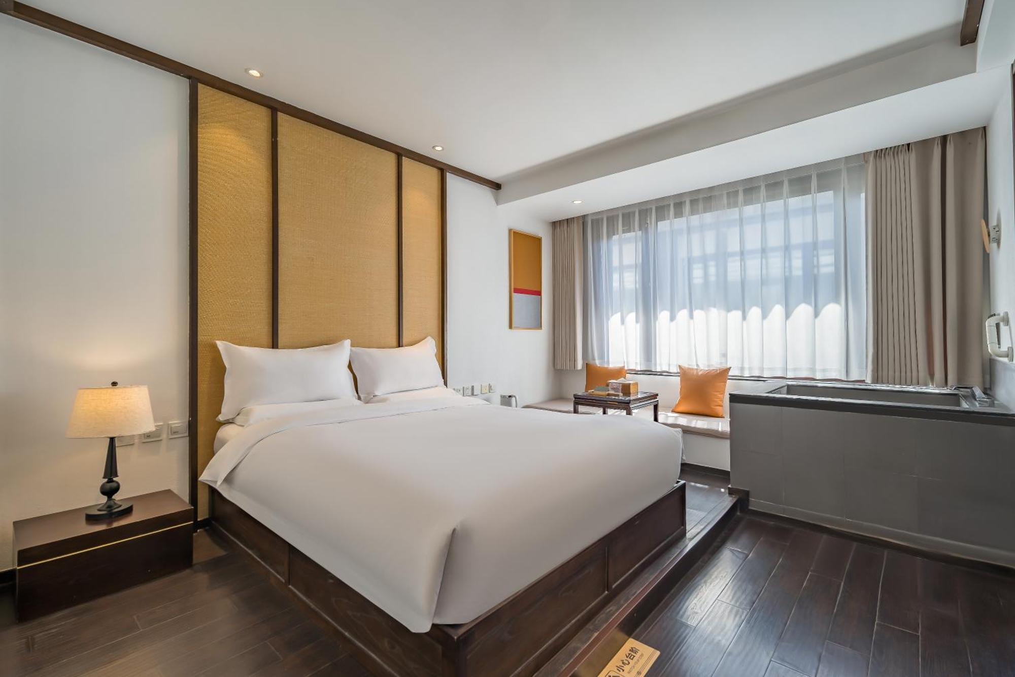 Dasein Youlan Hotel-Near The Forbidden City, Tiananmen Square, Guijie Street, Beihai Park, Jingshan Park, And Yonghe Temple Пекін Екстер'єр фото